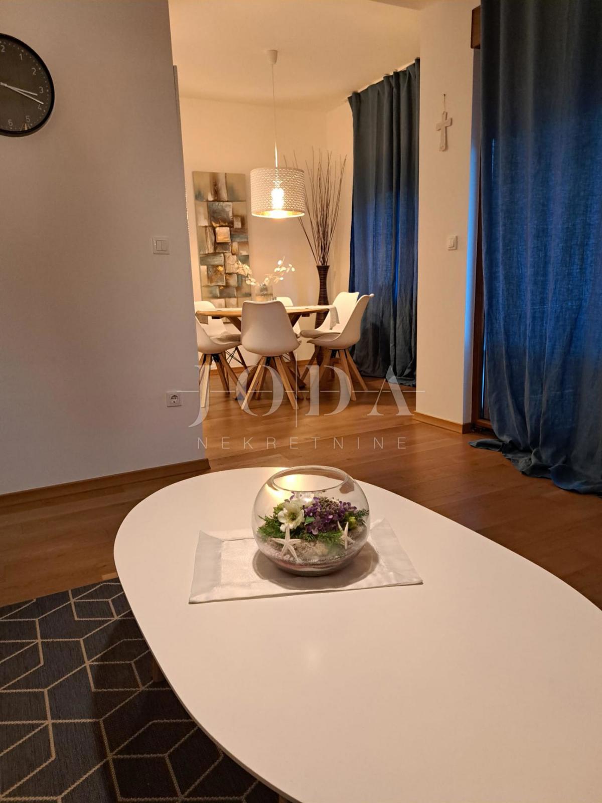Stanovanje Crikvenica, 60m2