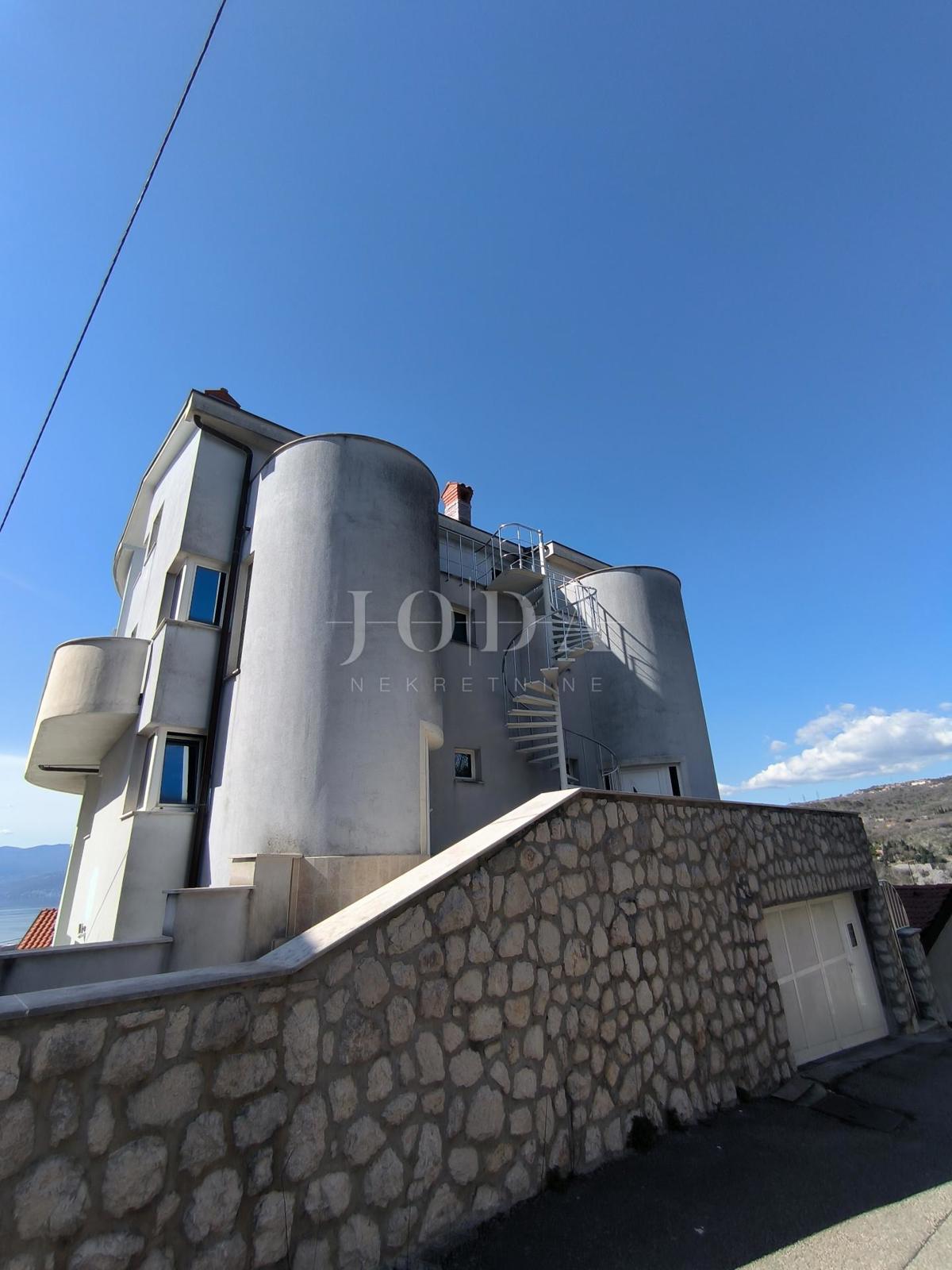 Hiša Trsat, Rijeka, 555m2