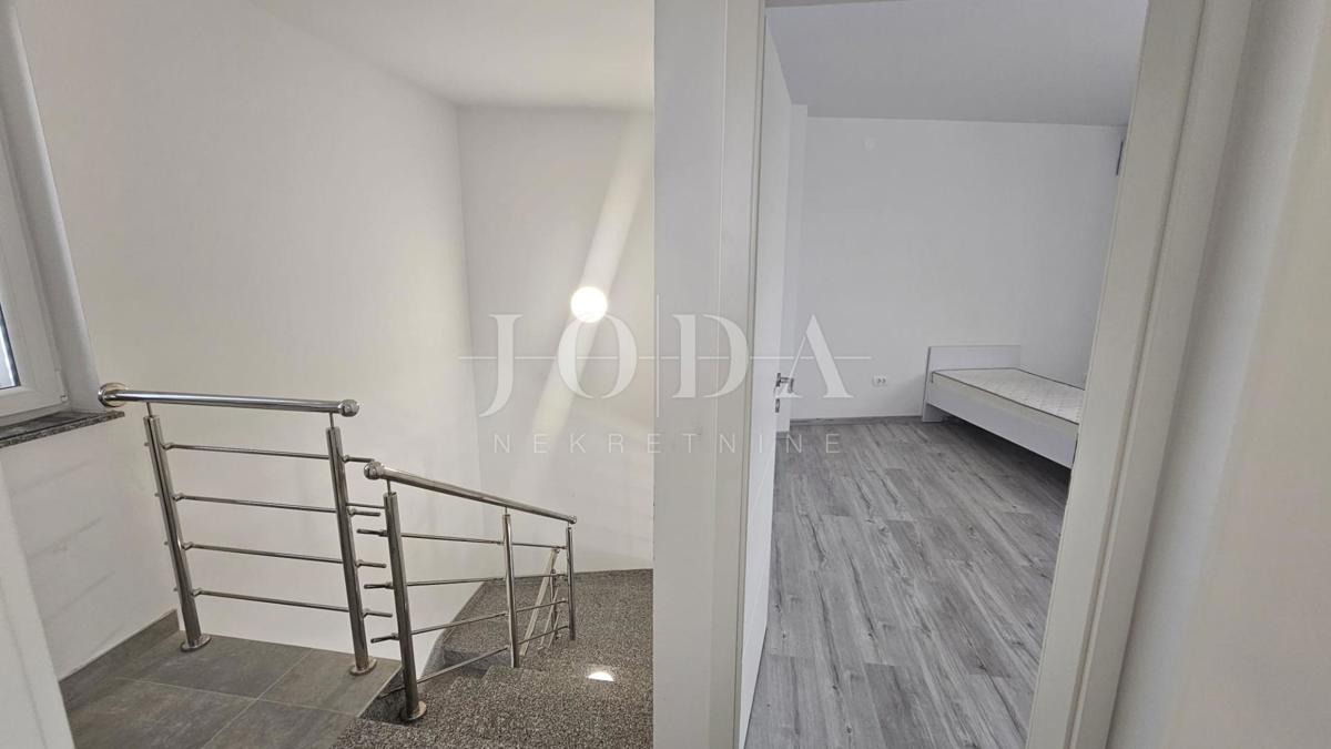 Hiša Jadranovo, Crikvenica, 90m2