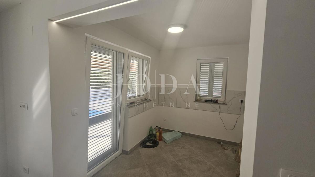 Hiša Jadranovo, Crikvenica, 90m2