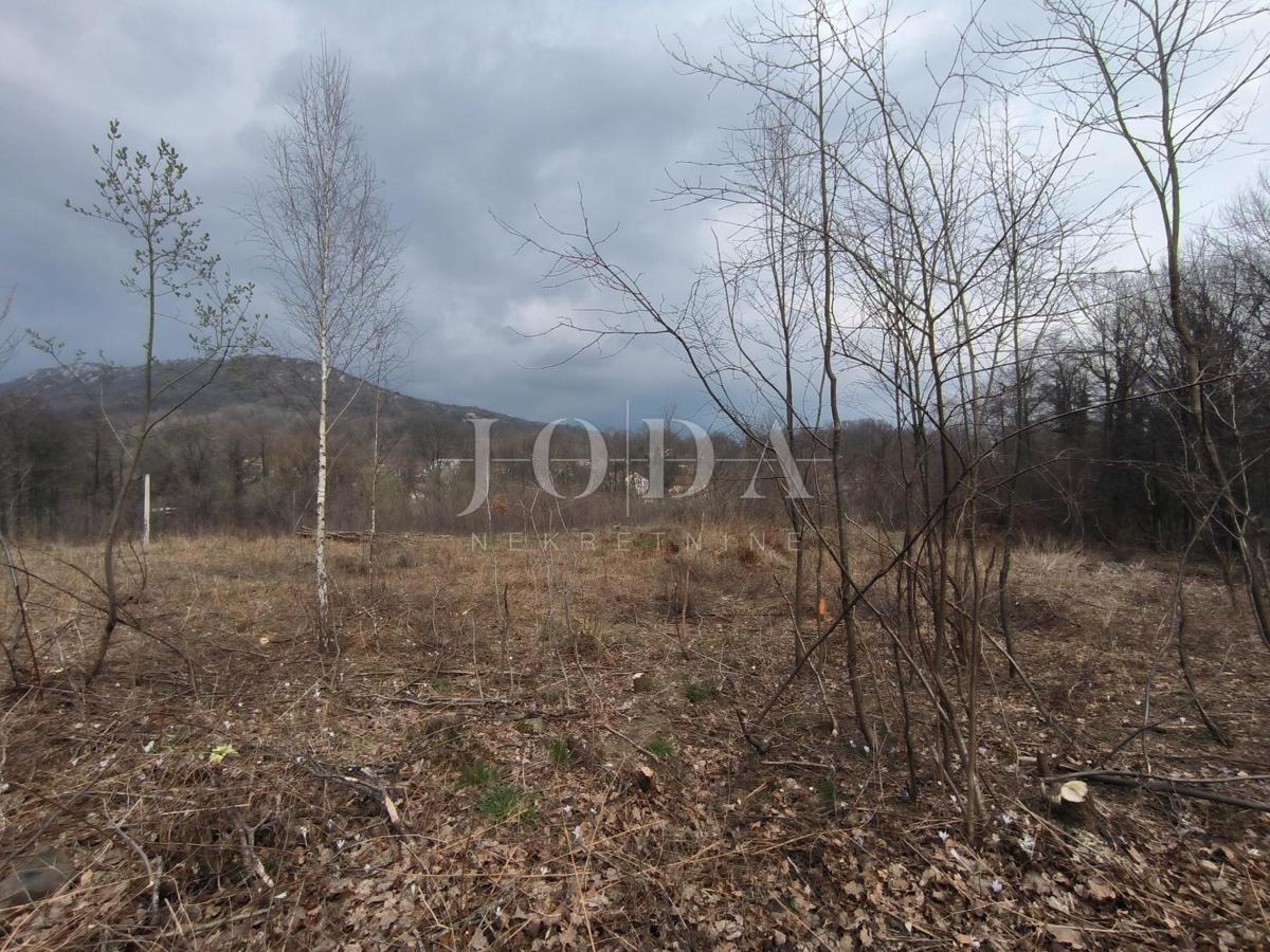 Zemljišče Grobnik, Jelenje, 1757m2