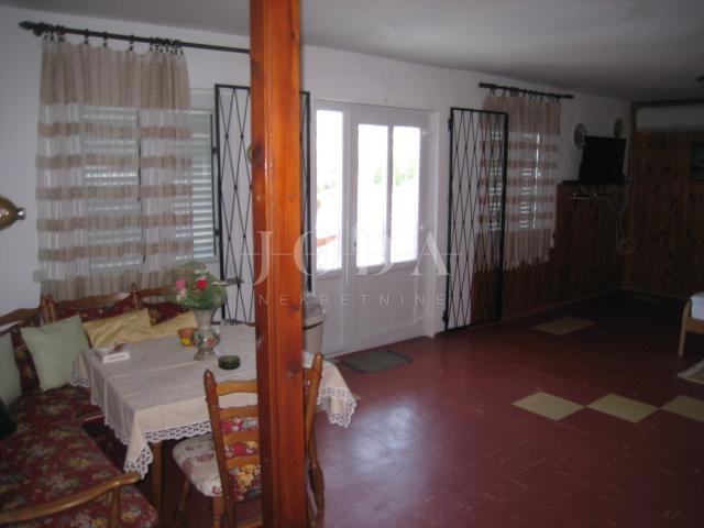 Hiša Cesarica, Karlobag, 100m2