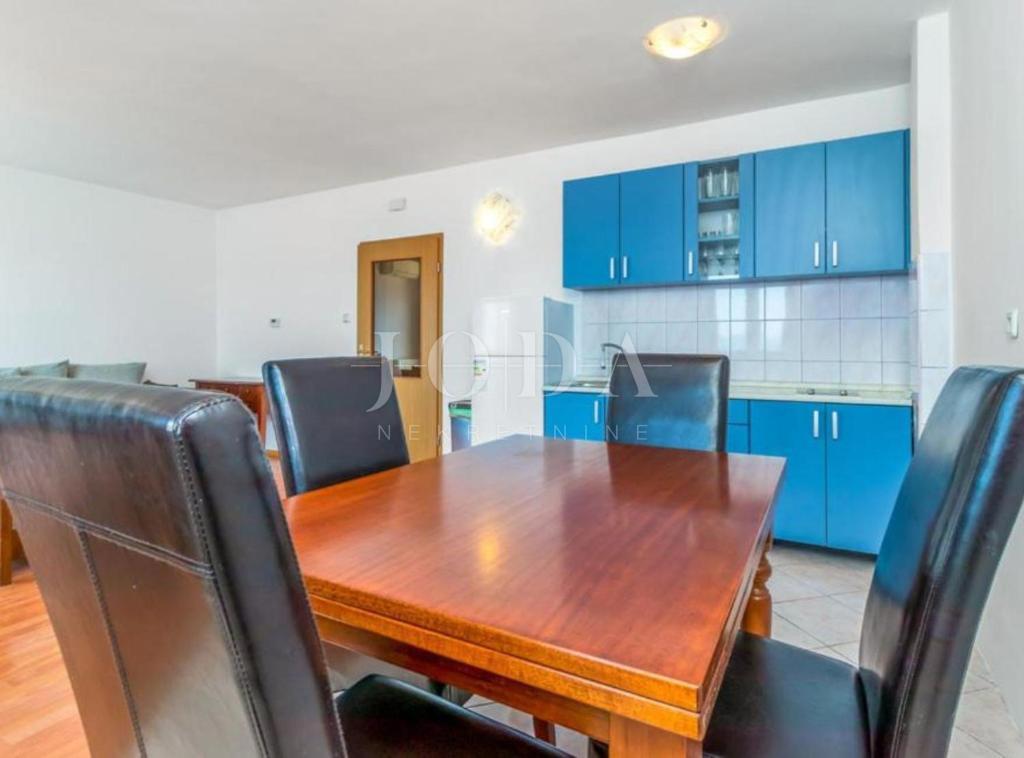 Hiša Crikvenica, 800m2