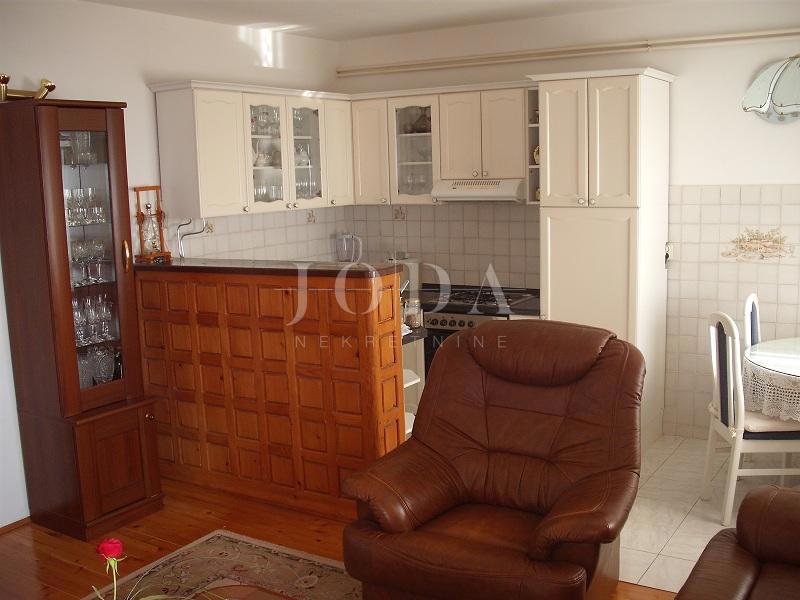 Hiša Crikvenica, 800m2