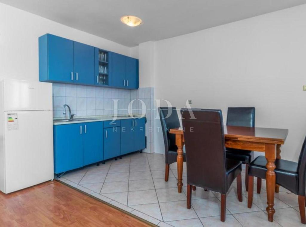 Hiša Crikvenica, 800m2