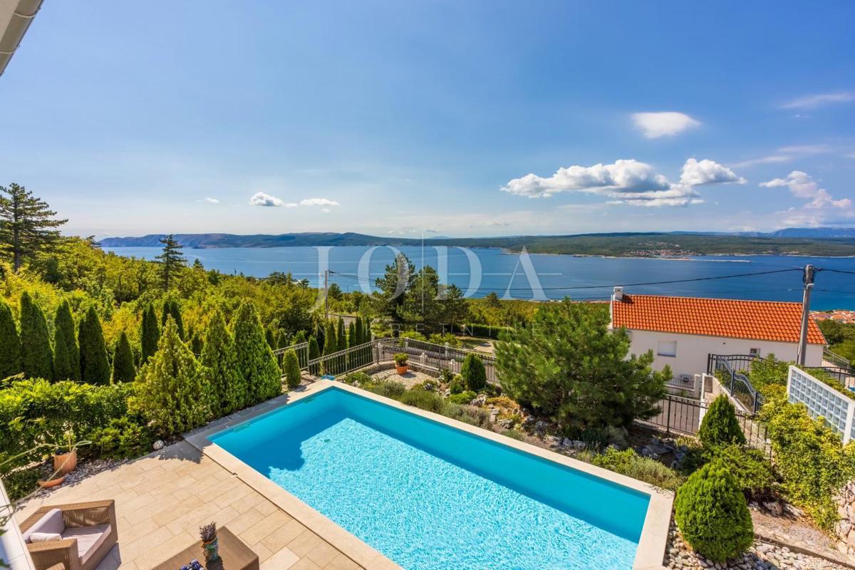 Hiša Crikvenica, 248m2