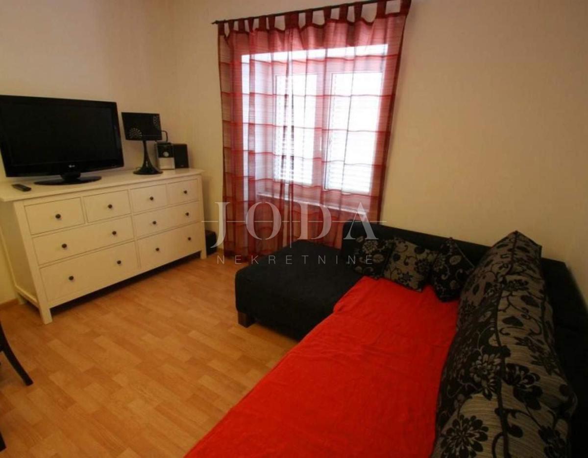 Crikvenica, Apartma v prvi vrsti do morja