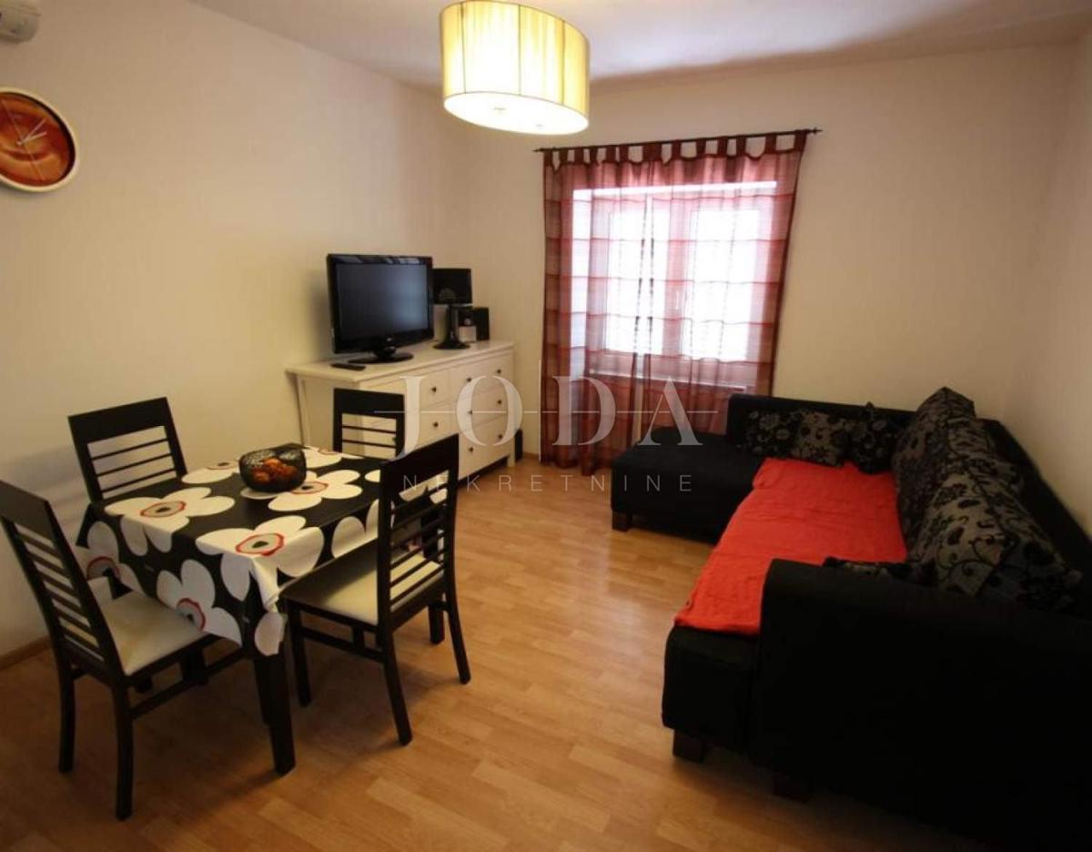 Crikvenica, Apartma v prvi vrsti do morja