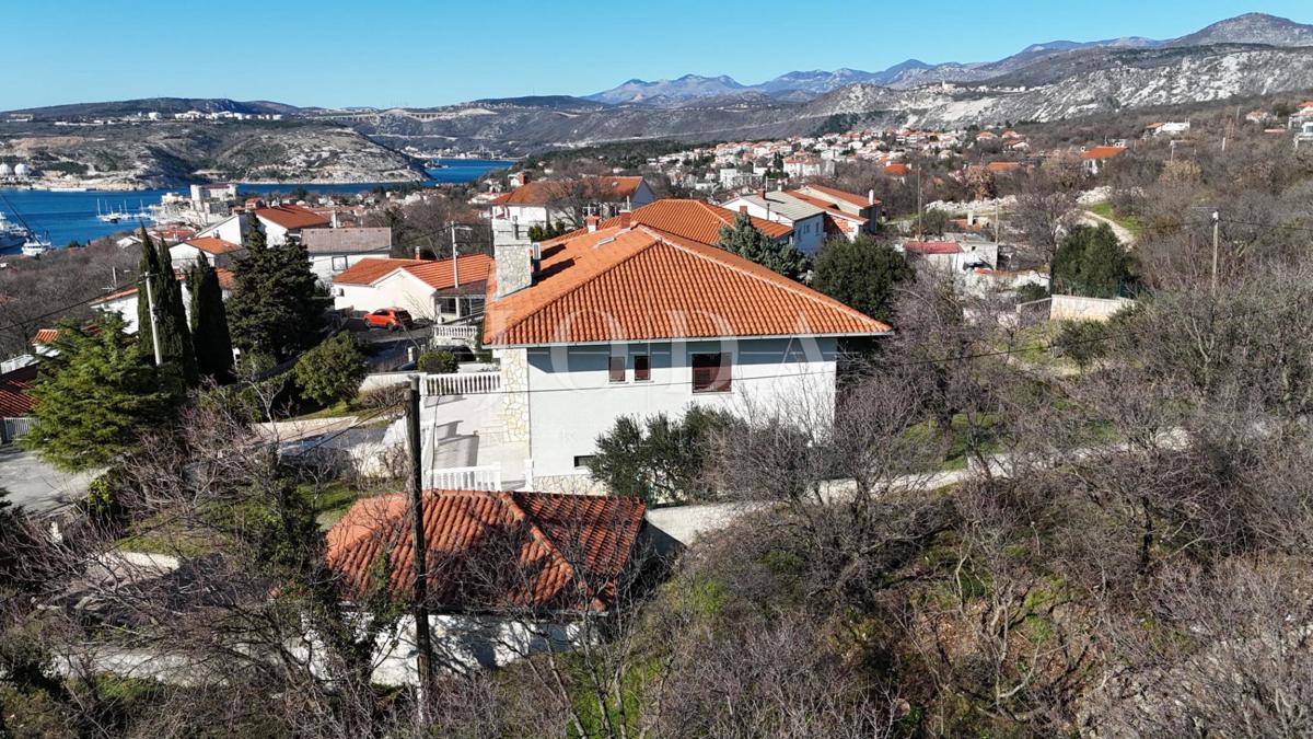 Hiša Kraljevica, 330m2