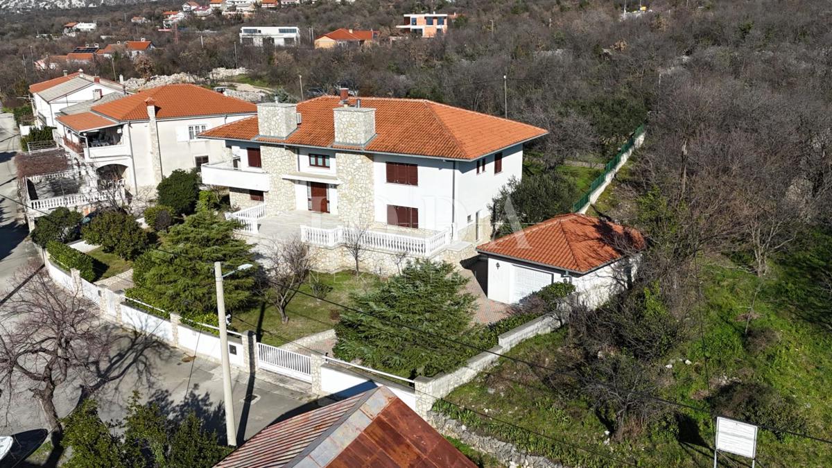 Hiša Kraljevica, 330m2
