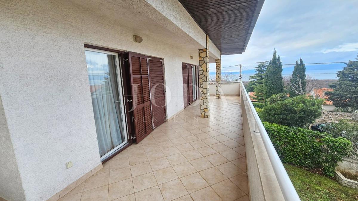 Hiša Kraljevica, 330m2