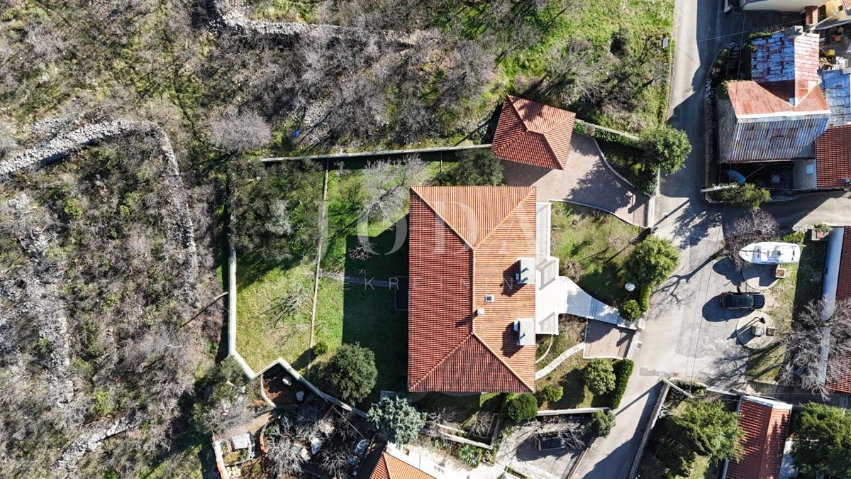 Hiša Kraljevica, 330m2