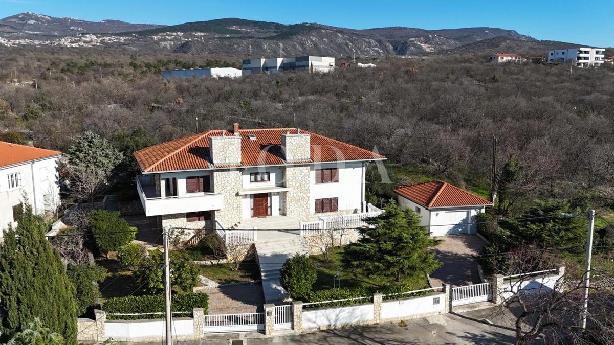 Hiša Kraljevica, 330m2