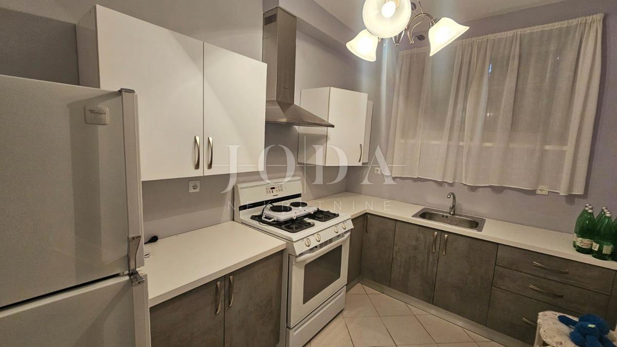 Hiša Kraljevica, 330m2