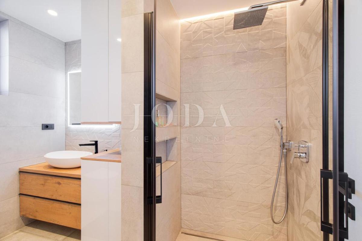 Malinska - opremljen apartma s pogledom na morje