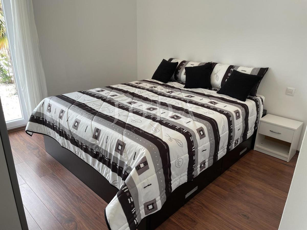 Vila prva vrsta do morja s panoramskim pogledom