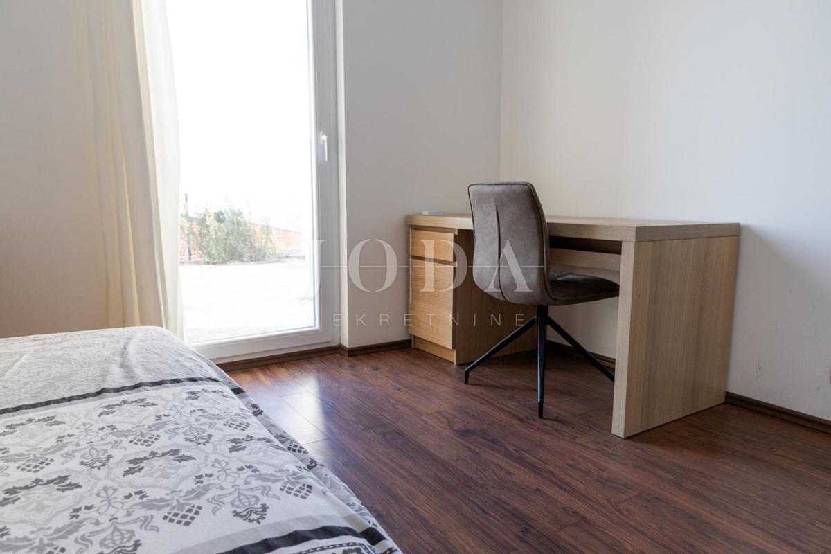 Vila prva vrsta do morja s panoramskim pogledom