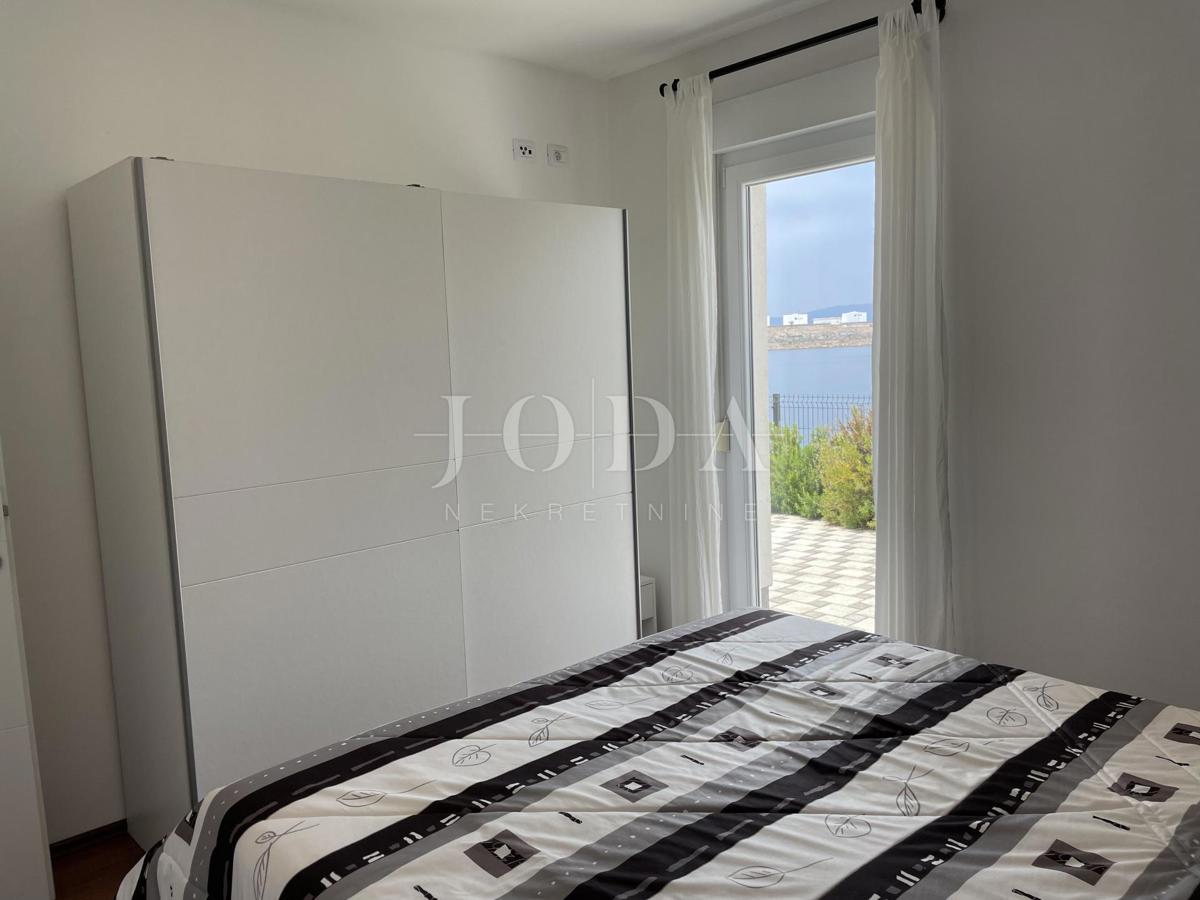 Vila prva vrsta do morja s panoramskim pogledom