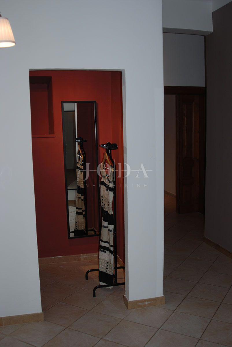 Stanovanje Opatija - Centar, Opatija, 90m2