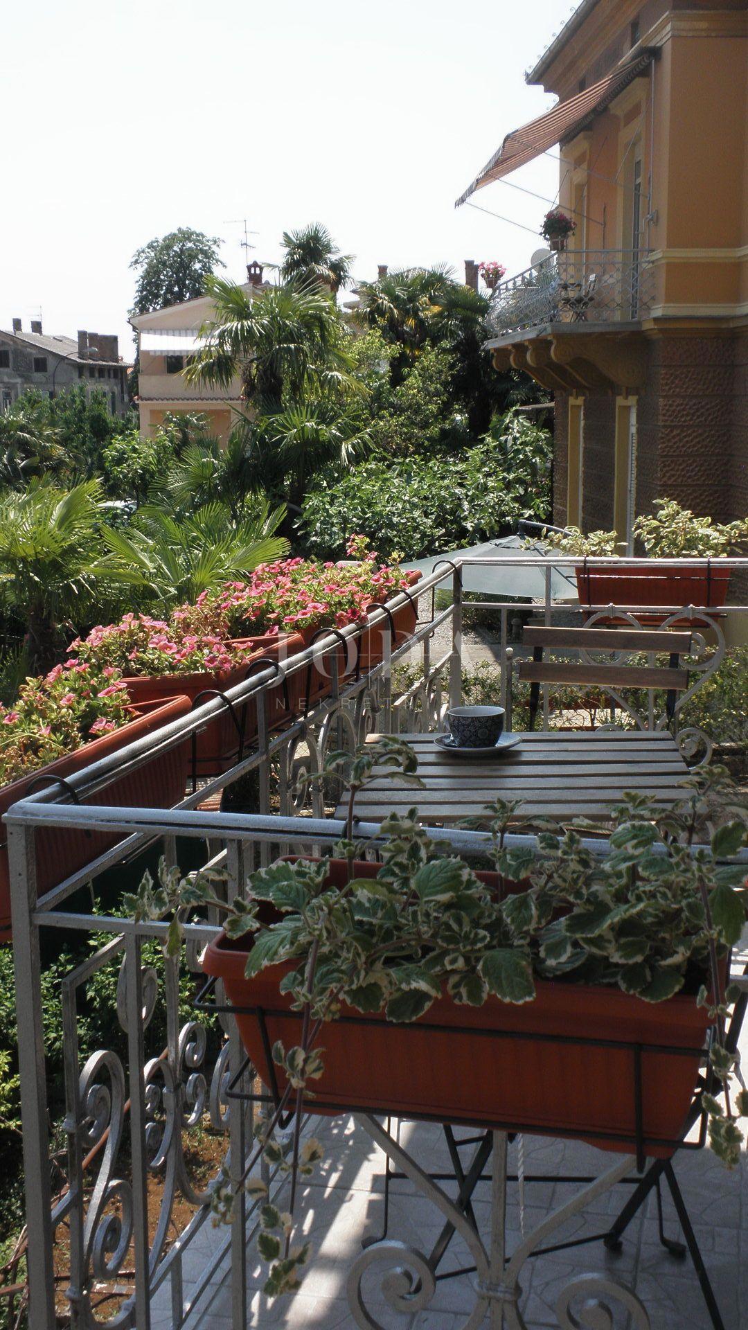 Stanovanje Opatija - Centar, Opatija, 90m2