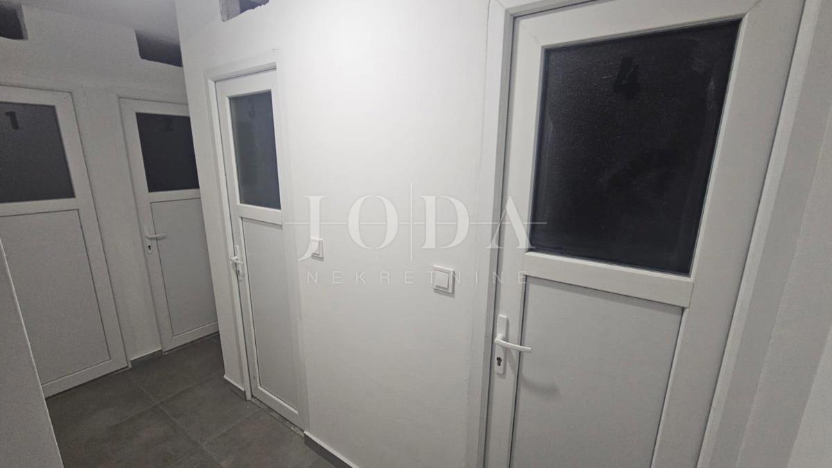 Apartma Crikvenica z garažo