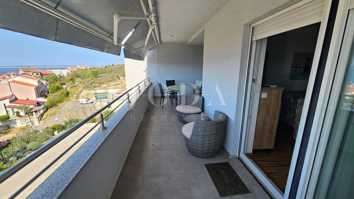 Apartma Crikvenica z garažo