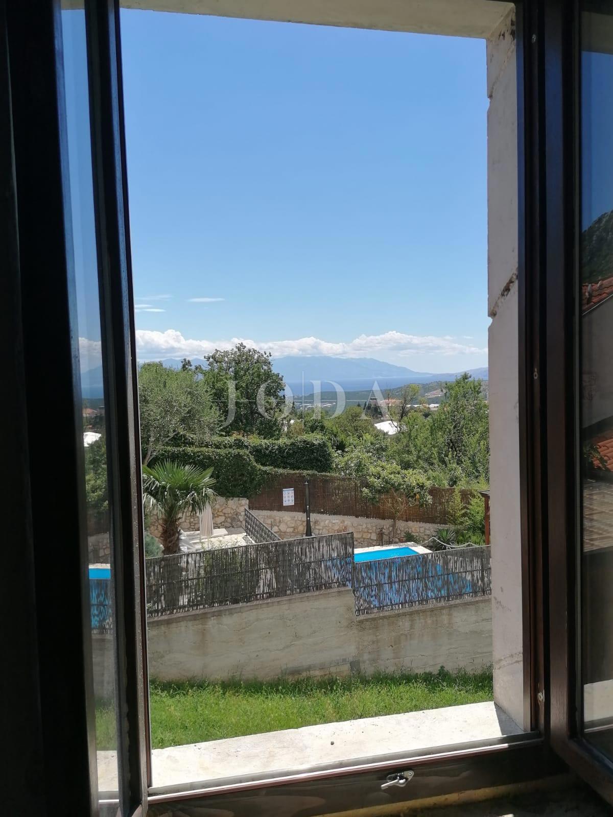 Bribir, hiša za prenovo