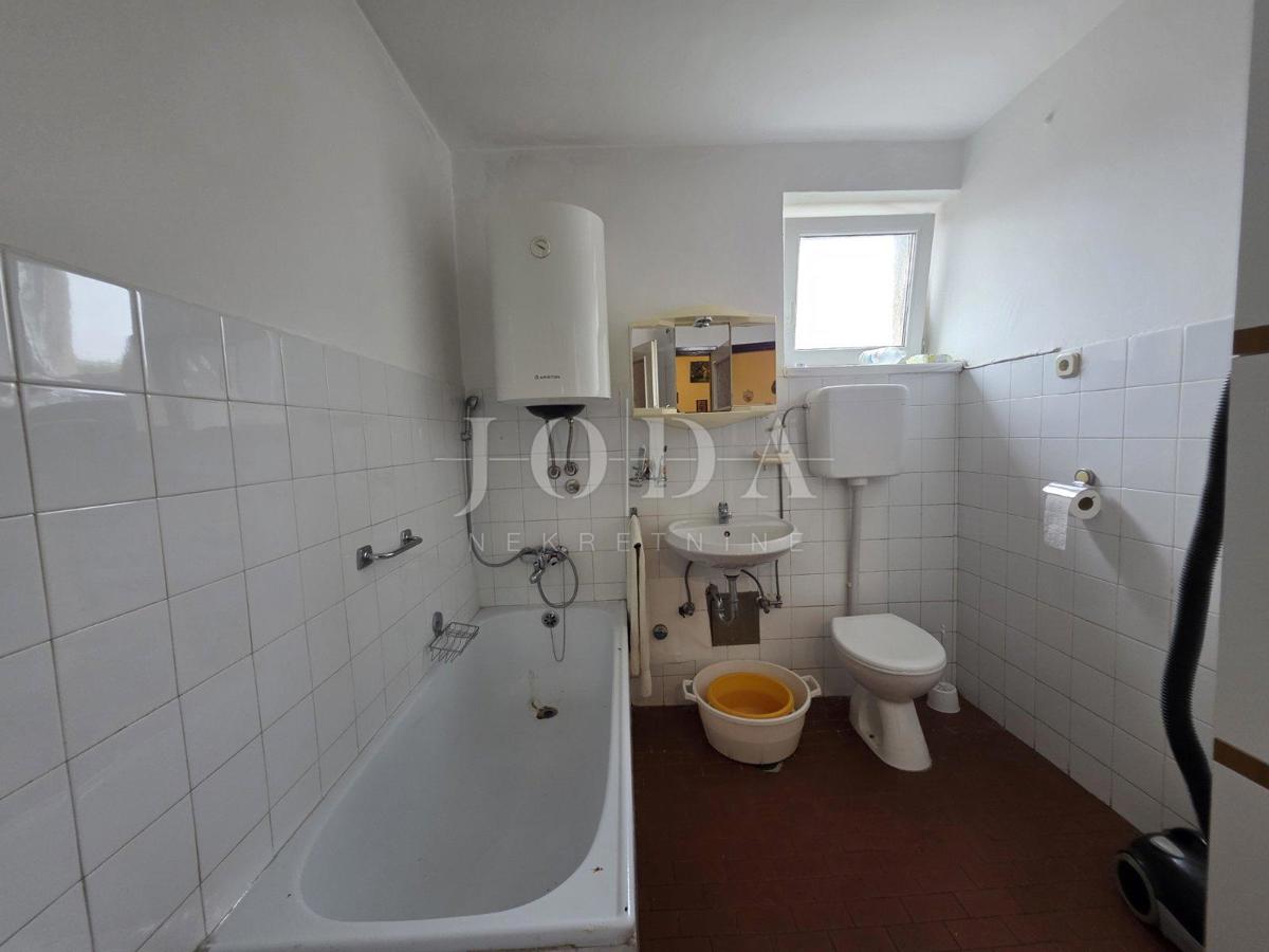 Stanovanje Senj, 58m2