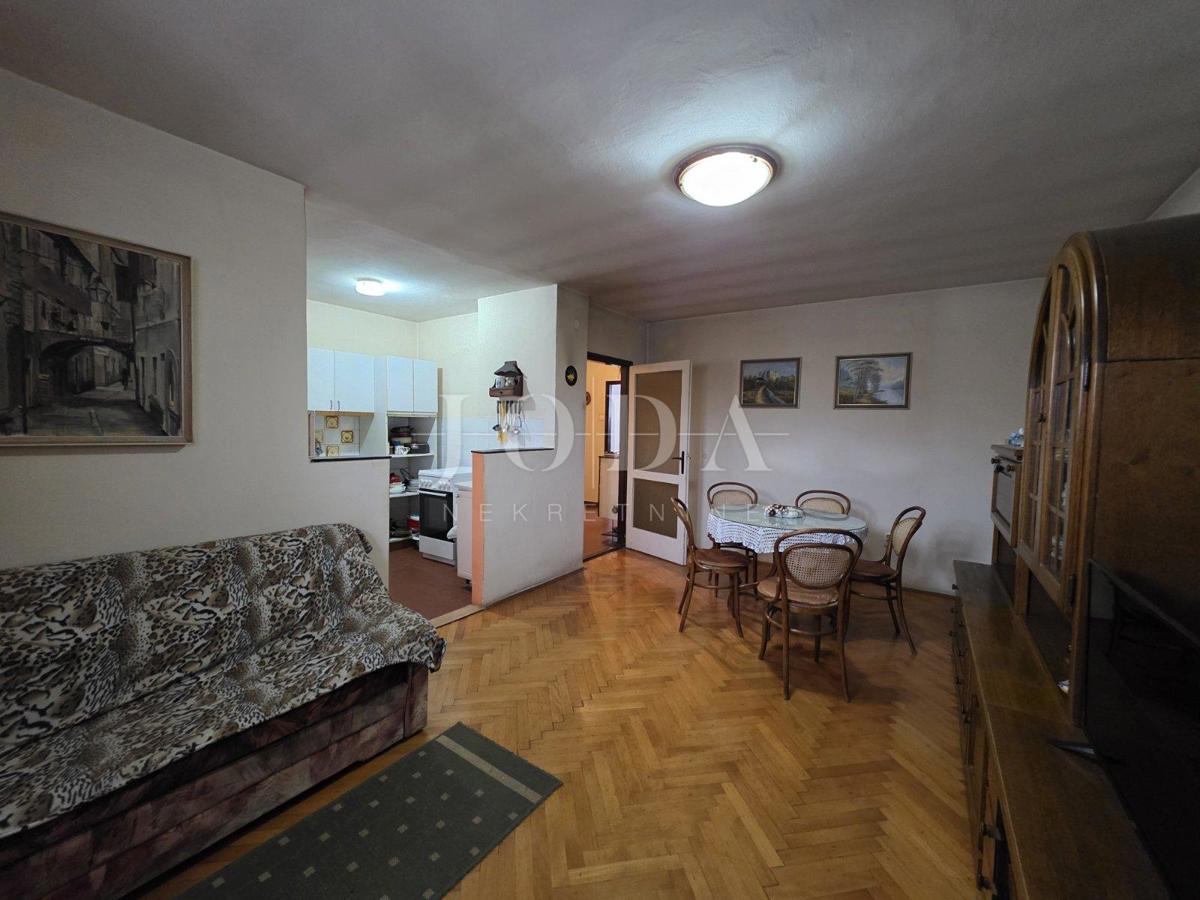 Stanovanje Senj, 58m2
