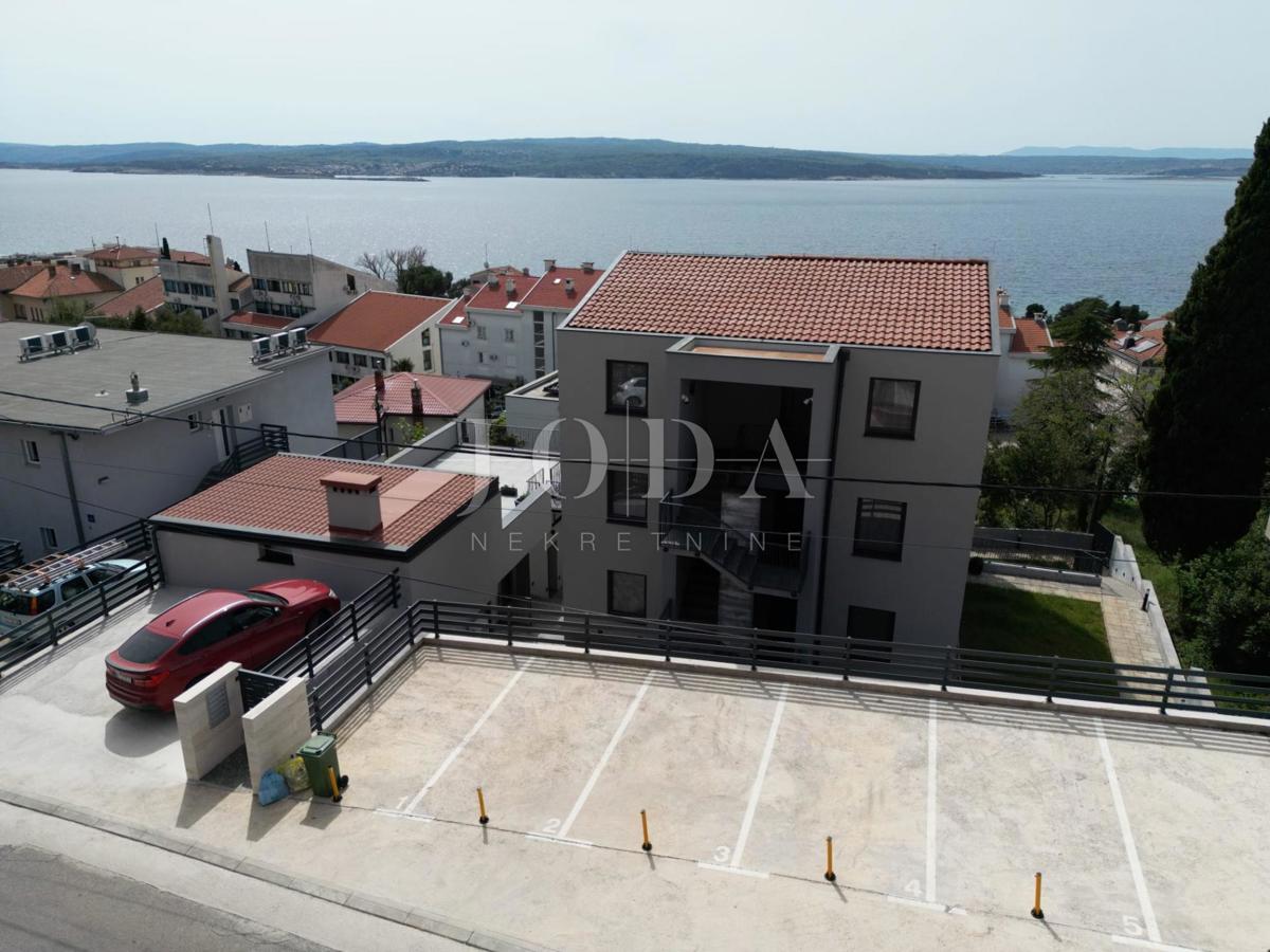 Vrhunska Lokacija, Čudovit Razgled, Sodobno Stanovanje