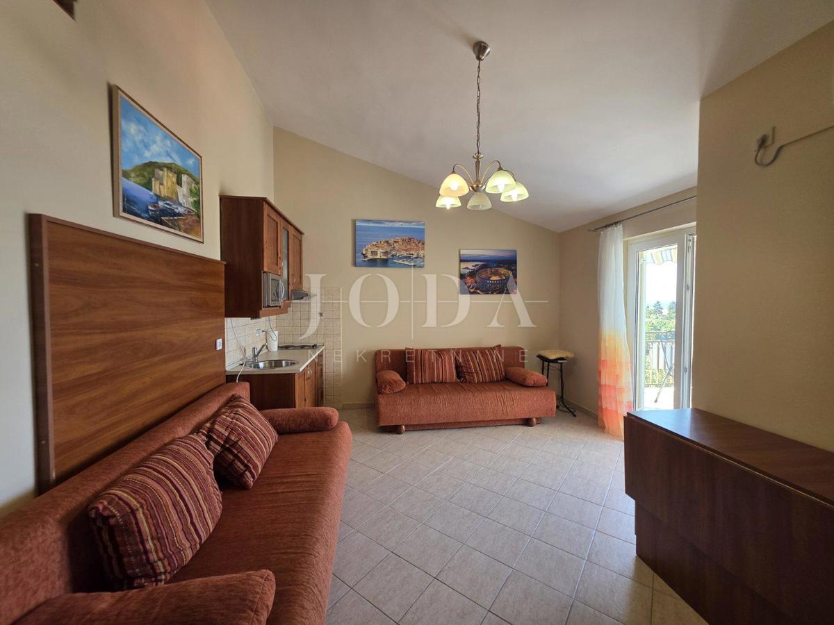 Stanovanje Klenovica, Novi Vinodolski, 85m2