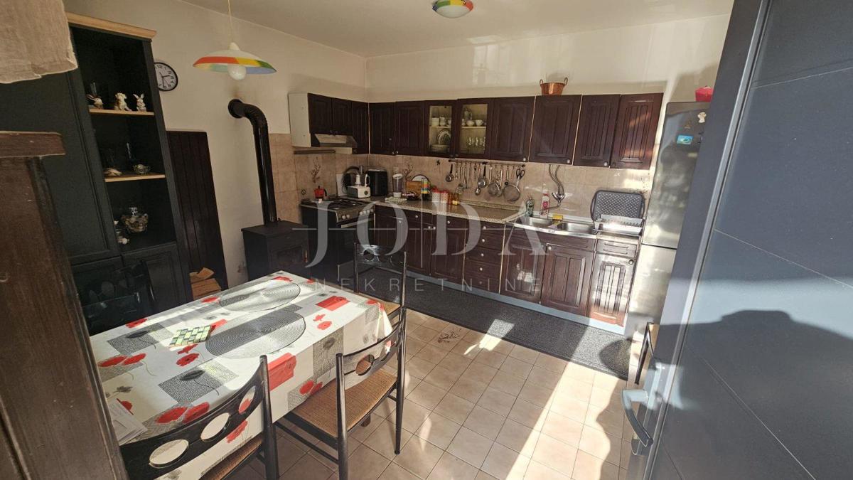 Stanovanje Novi Vinodolski, 139m2