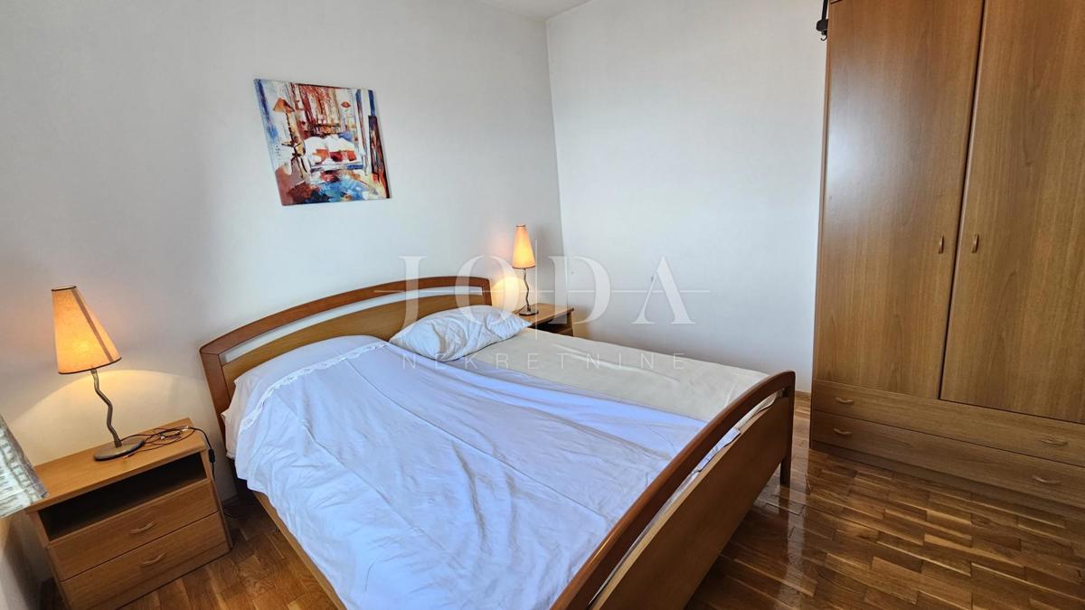 Stanovanje Novi Vinodolski, 58m2