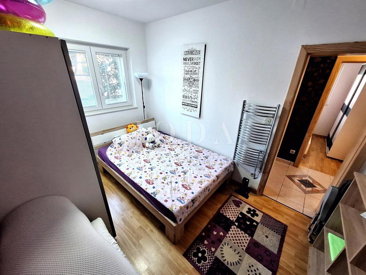 Mesto Krk - apartma z vrtom v bližini plaže