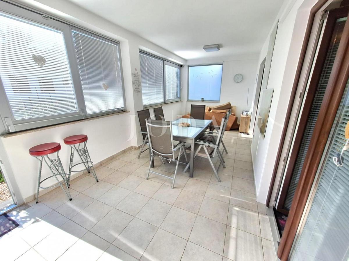 Mesto Krk - apartma z vrtom v bližini plaže