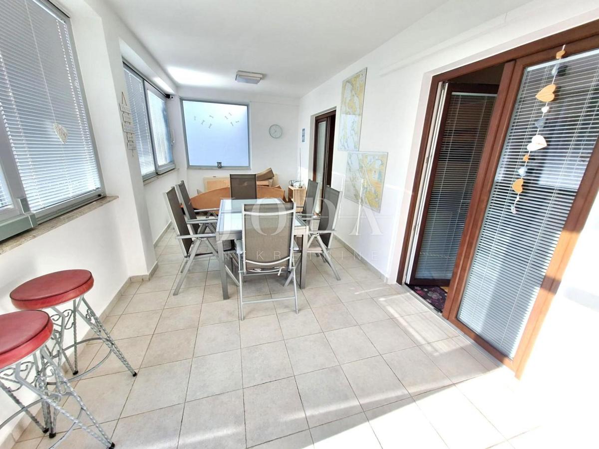 Mesto Krk - apartma z vrtom v bližini plaže