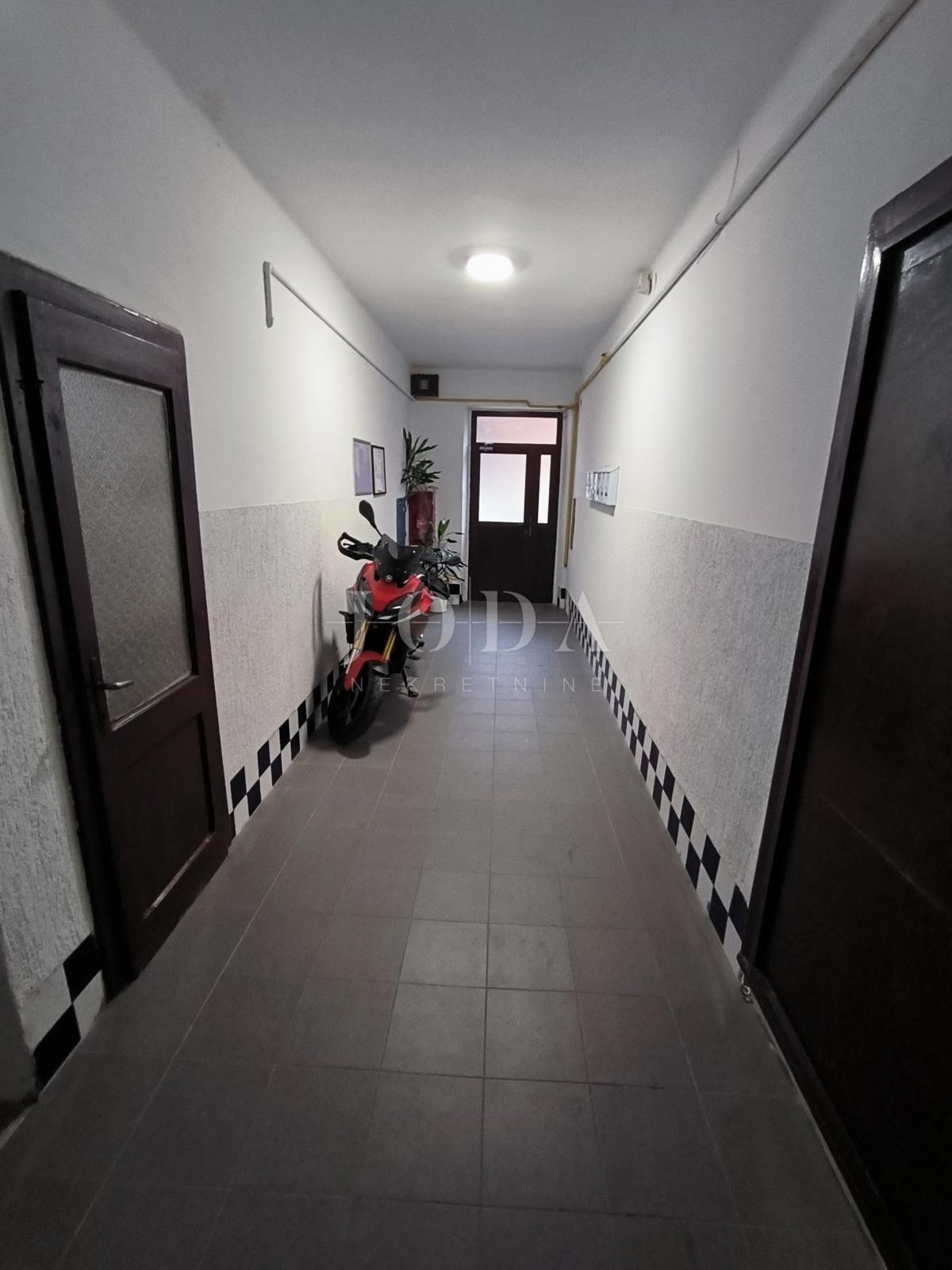 Stanovanje Centar, Rijeka, 46,61m2