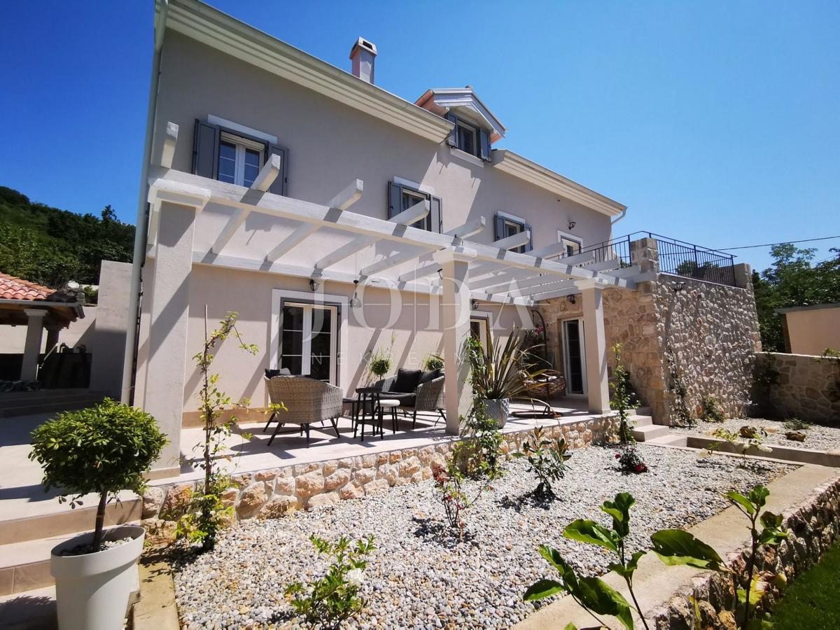 Hiša na idilični lokaciji