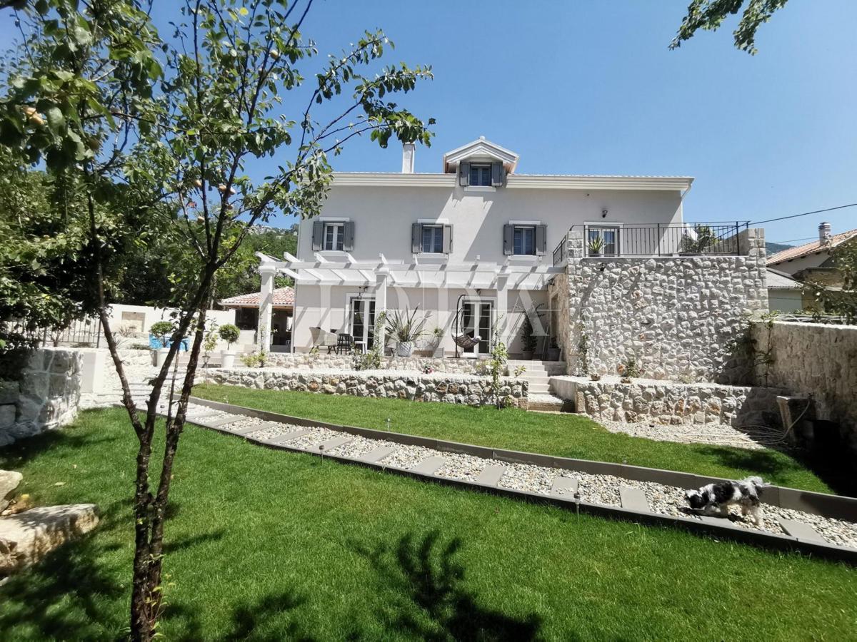 Hiša na idilični lokaciji