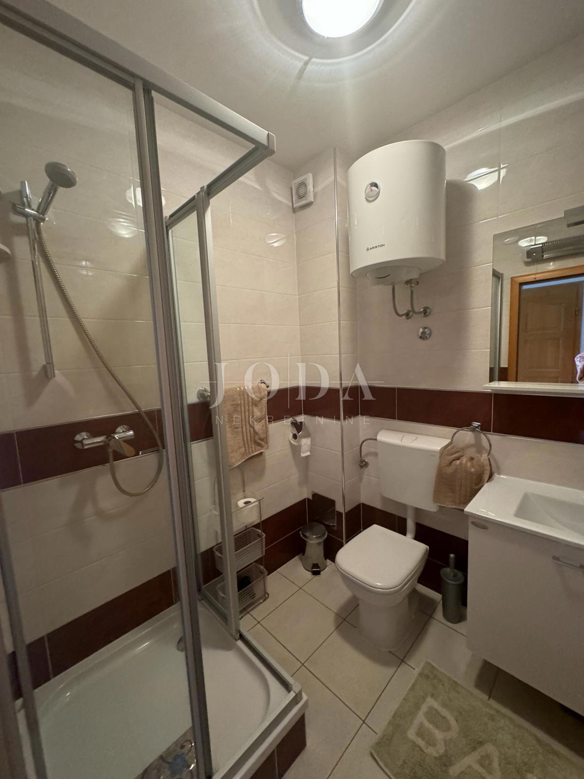 Apartma Metajna, Novalja, 42m2