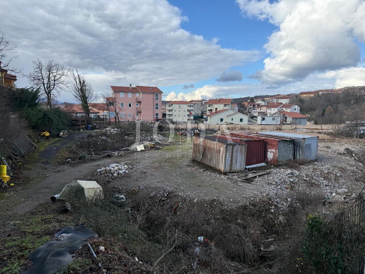 Zemljišče Viškovo, 860m2