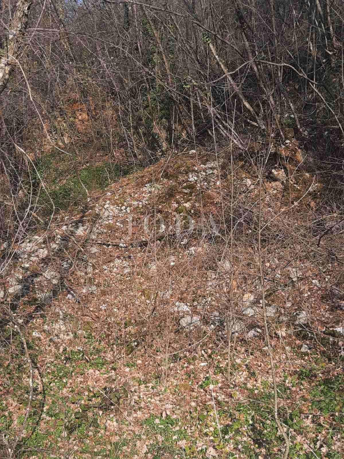 Zemljišče Labin, 1.924m2