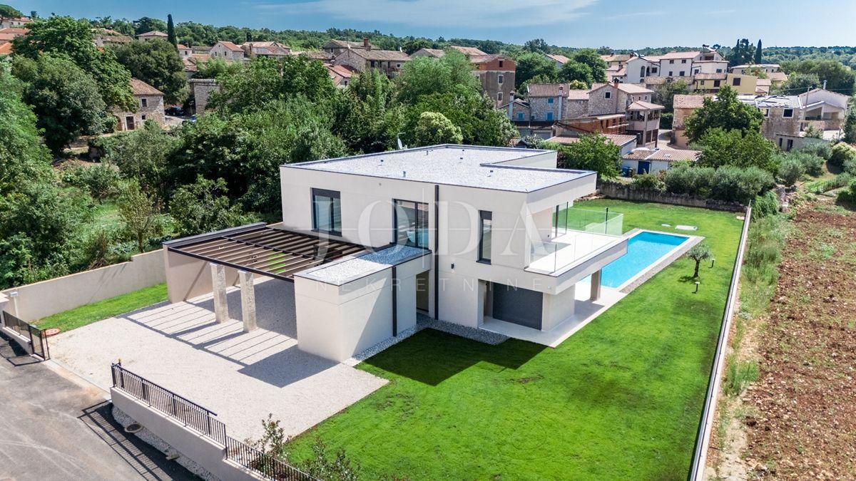 Hiša Kaštelir, Kaštelir-Labinci, 383m2