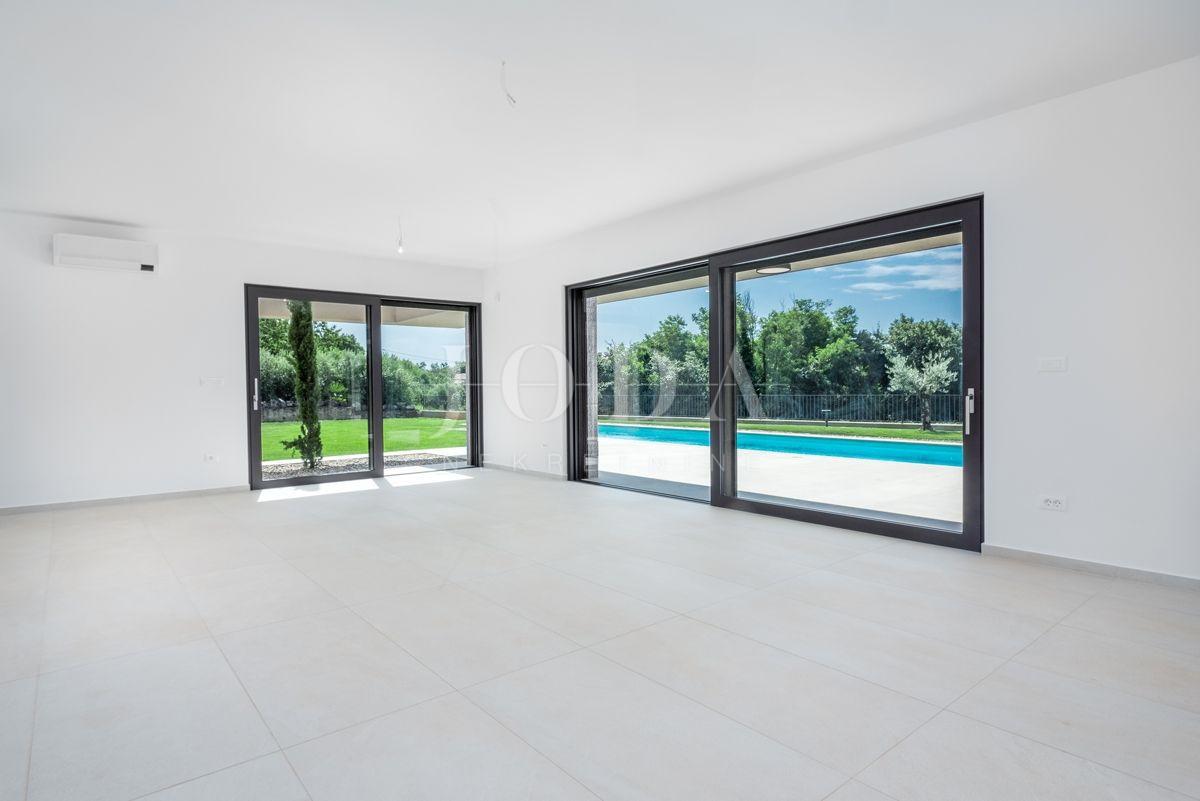 Hiša Kaštelir, Kaštelir-Labinci, 383m2