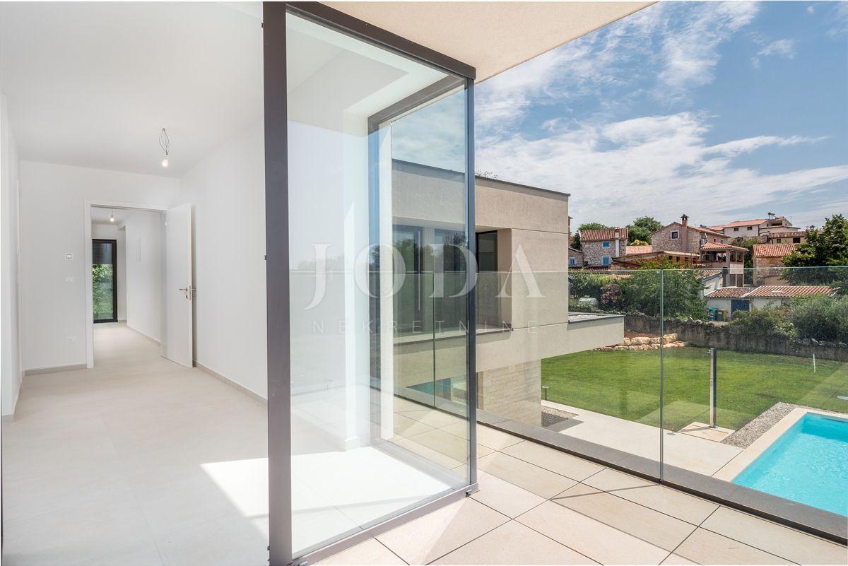 Hiša Kaštelir, Kaštelir-Labinci, 383m2