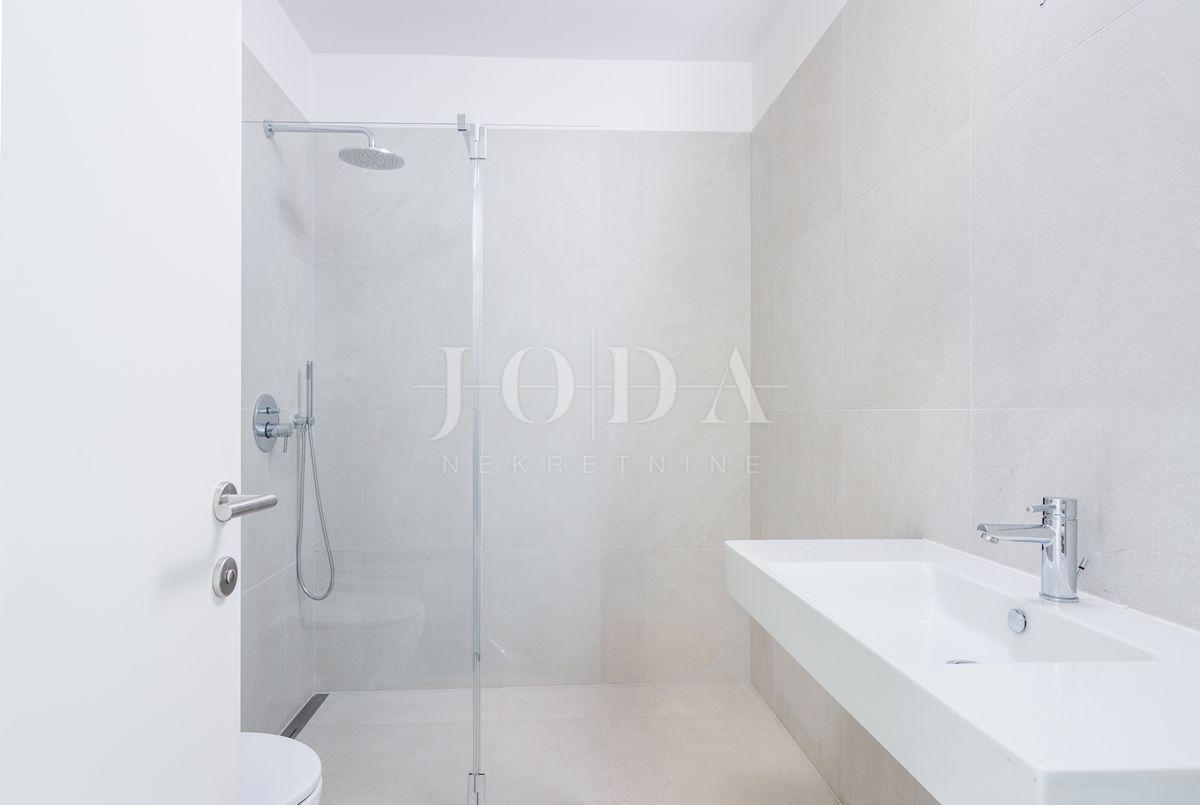 Hiša Kaštelir, Kaštelir-Labinci, 383m2