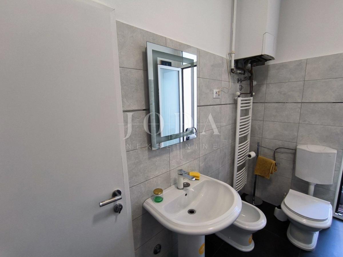 Stanovanje Centar, Rijeka, 68m2