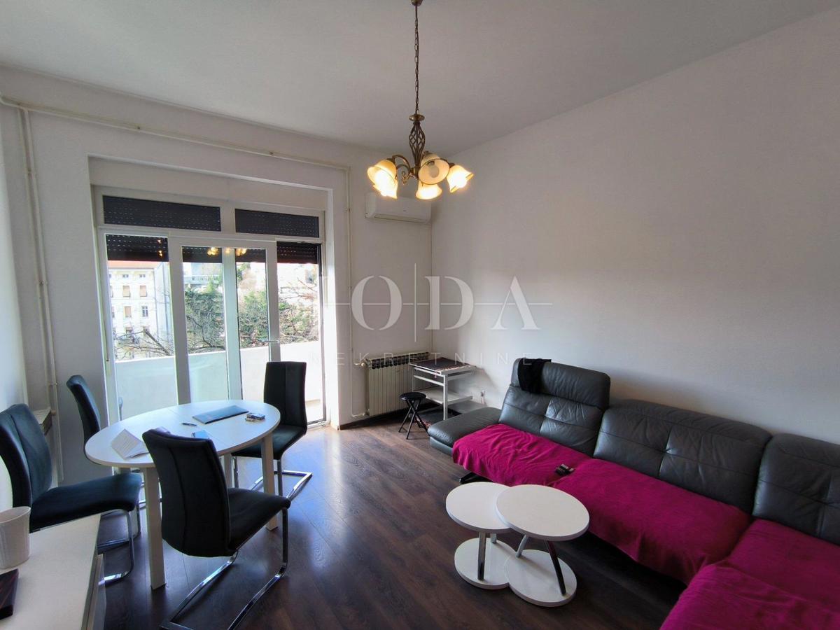 Stanovanje Centar, Rijeka, 68m2