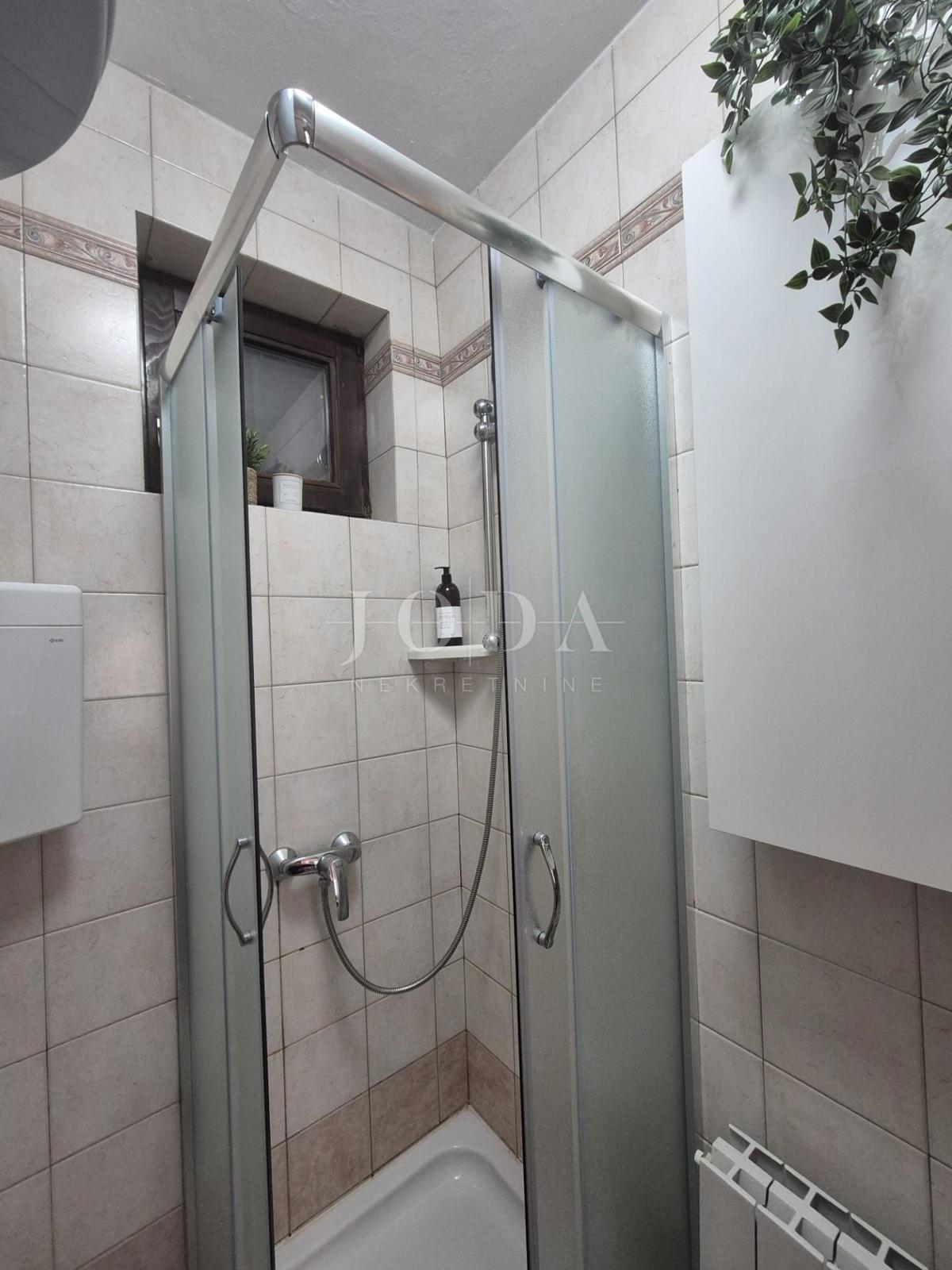 Hiša Lič, Fužine, 100m2