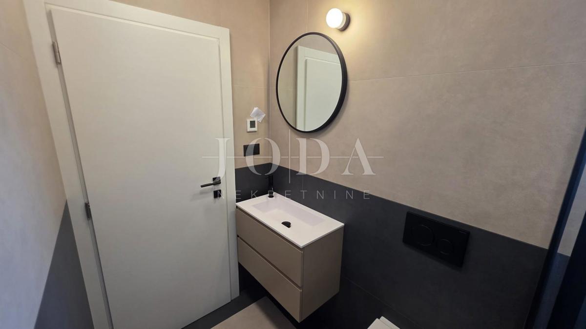 Stanovanje Centar, Rijeka, 28,08m2